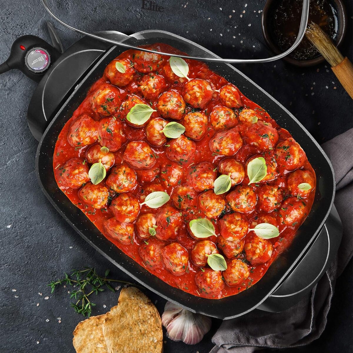 Elite Gourmet XL Electric Skillet with Glass Lit, Dishwasher Safe